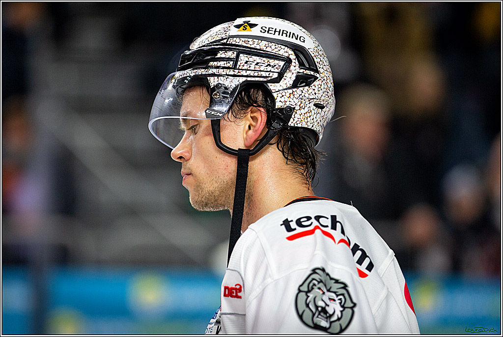 PENNY DEL; Koelner Haie- Loewen Frankfurt; Koeln, 01.12.2022